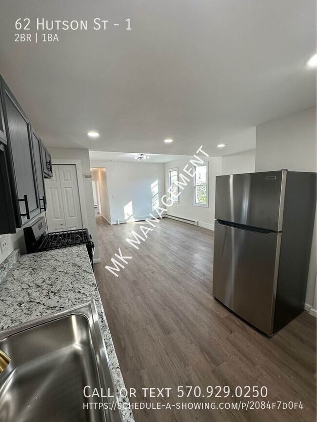 Building Photo - 2 bed /1 bath