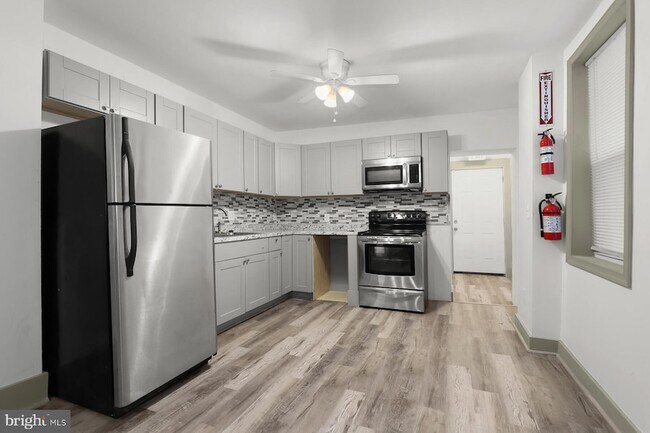 Foto del edificio - 2838 W Lanvale St