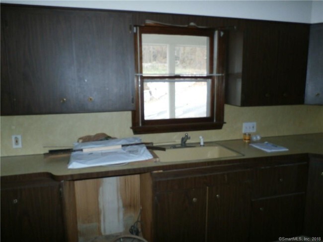 Building Photo - 146 New Haven Ave
