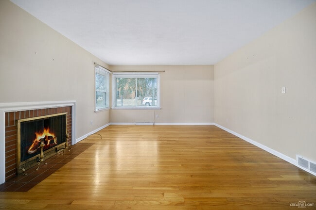 Building Photo - 56 S Julian St