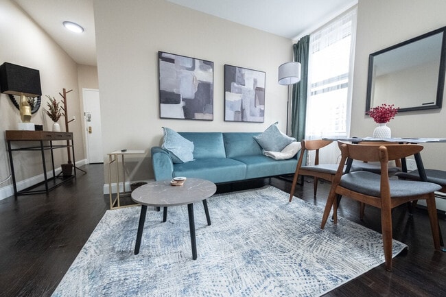 Building Photo - 245 W 113th St