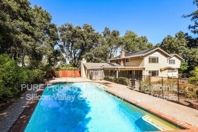 Foto del edificio - 20190 Winn Rd