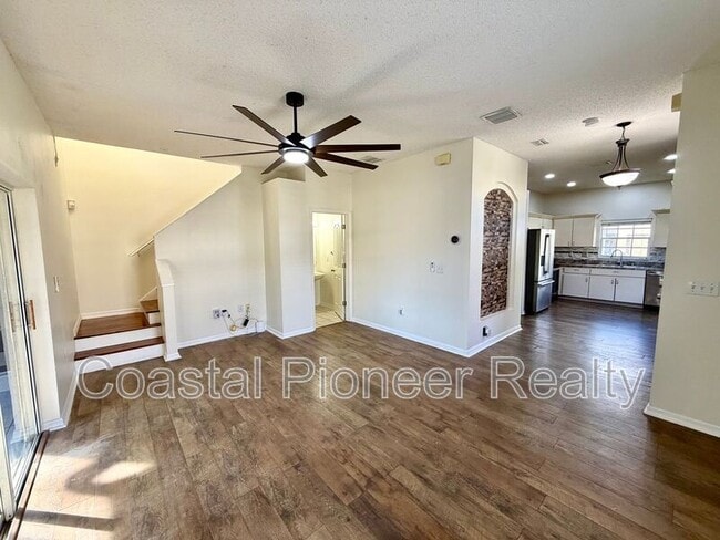 Foto del edificio - 4311 Deermont Cir