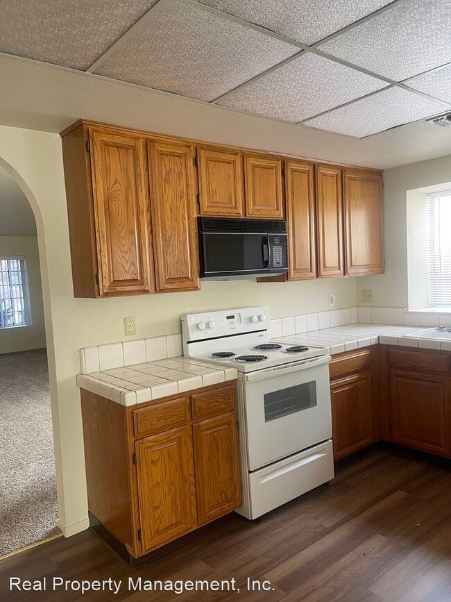 Building Photo - 3 br, 2 bath House - 1831 Yahi Lane