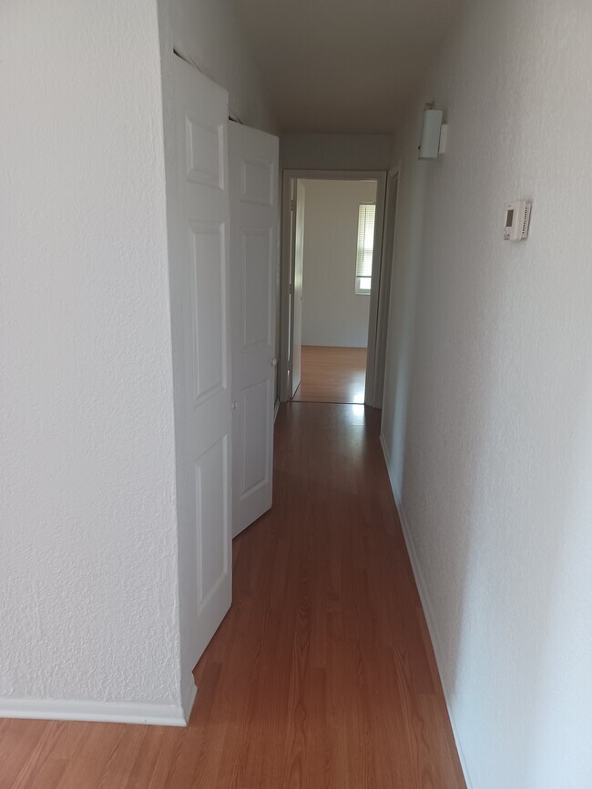 Foto del edificio - 2053 Syracuse Ct NE