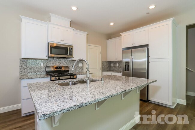 Foto del edificio - 2628 Miller Run Ln