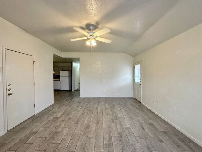 Building Photo - 2205 Indian Trail