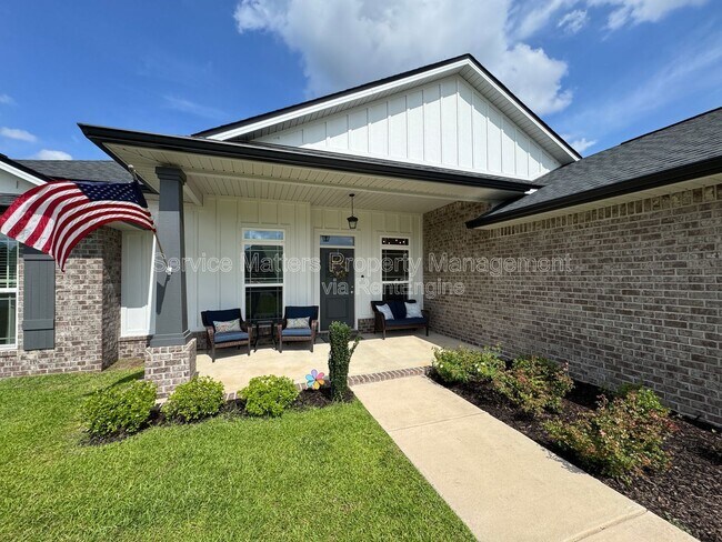 Building Photo - 5641 Micanopy Dr