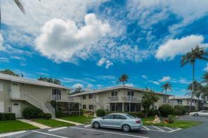 Foto principal - 232 Palm Dr