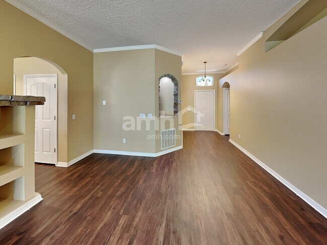 Building Photo - 30742 PGA Drive