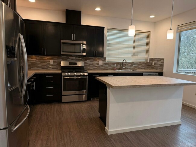 Foto del edificio - 18707 107th Ave SE