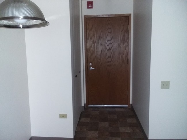 Apt Entrance - Countryside Village Apartments