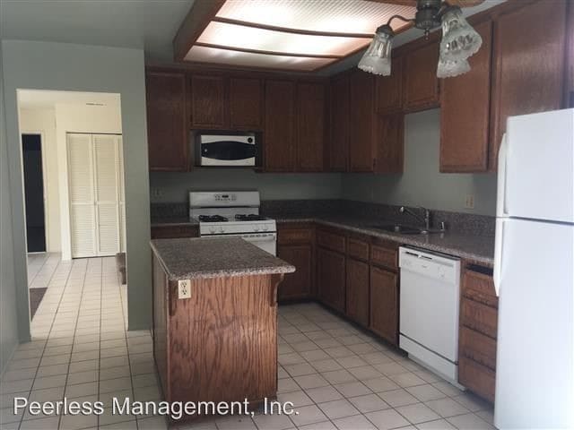 Building Photo - 765 Granite Hills Cir