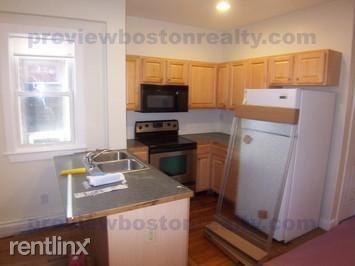 Primary Photo - 15 Linden St