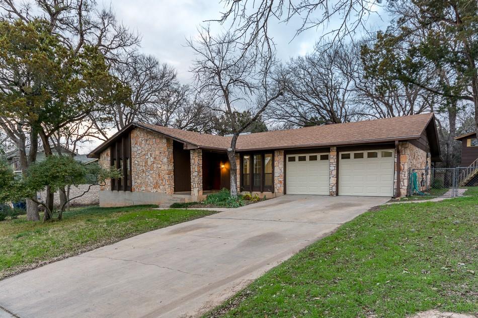 Primary Photo - 2202 Forest Bend Dr