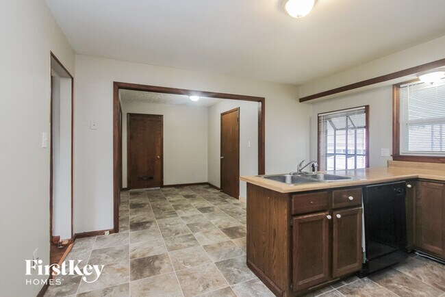 Foto del edificio - 311 N Boehning St