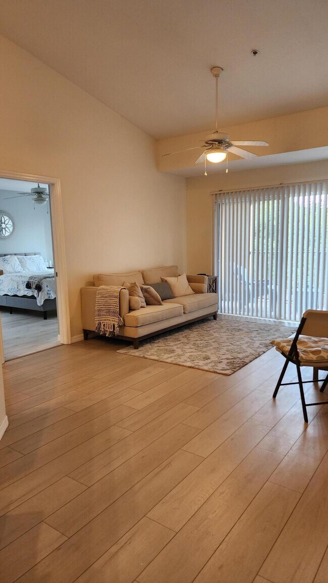 4200 San Marino Blvd Unit 307, West Palm Beach, FL 33409 Condo for