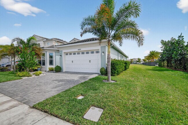 Building Photo - 4560 Ambersweet Wy