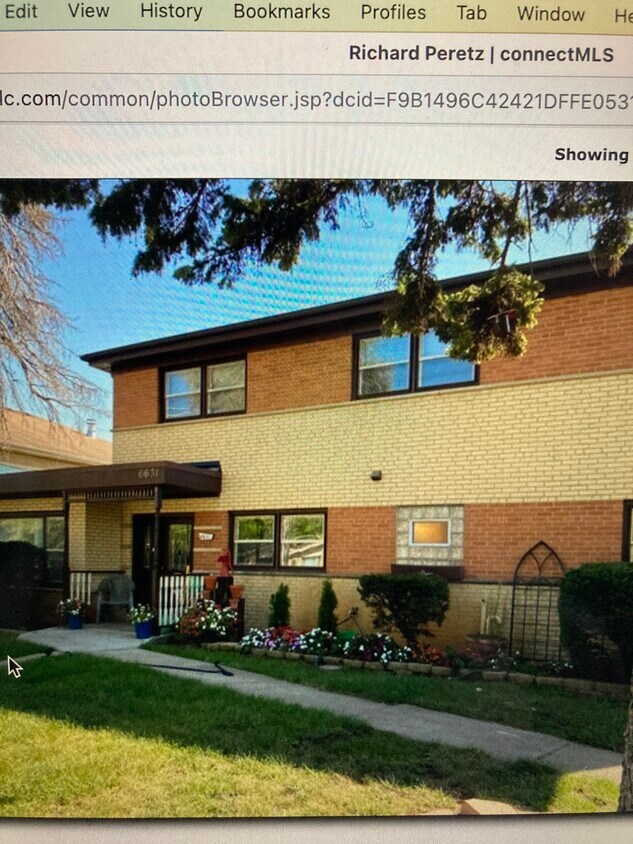 Foto principal - 6631 W Lloyd Dr