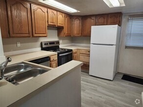 Building Photo - 815 Avenue C