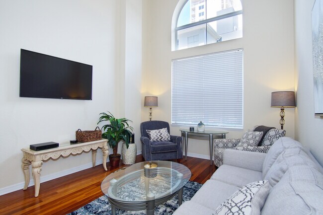 Foto del edificio - 700 S Harbour Island Blvd