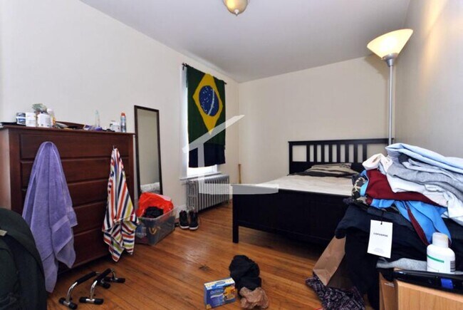 Foto del edificio - 243 N Harvard St