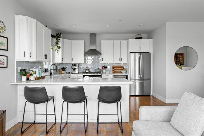 Foto del edificio - 1400 Columbia Rd