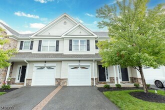 Building Photo - 52 Parkside Dr