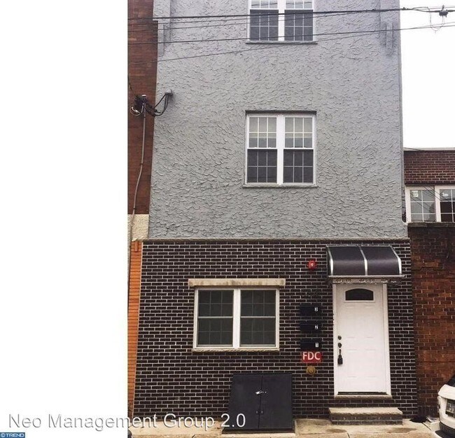 Foto del edificio - 634 Tasker St