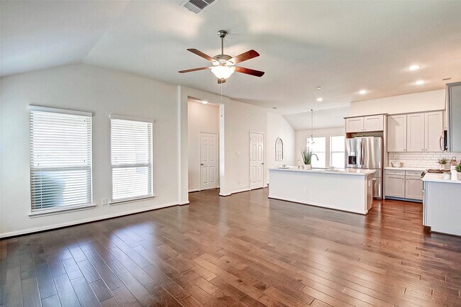 Building Photo - 18802 Majestic Vista Ln