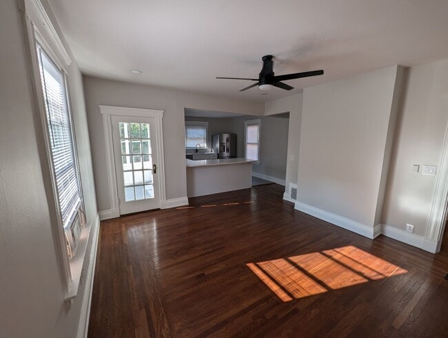 Photo - 2145 Slane Ave Apartment