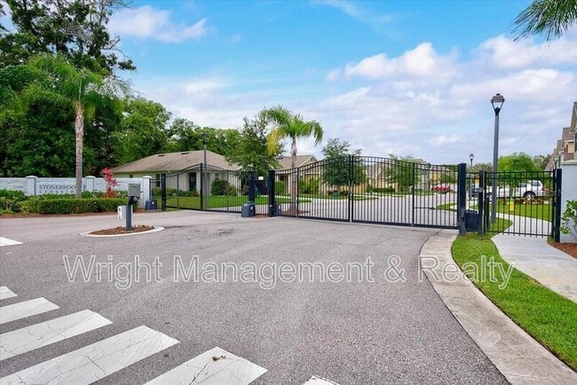 Foto del edificio - 8143 59th Way