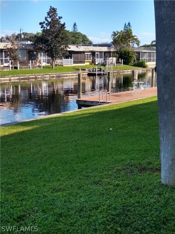 Foto del edificio - 4901 Victoria Dr