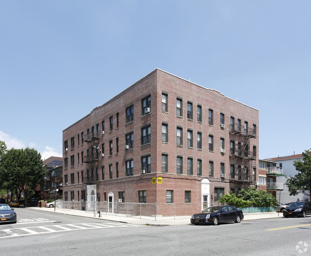 1683 58th Street - 1683 58th St