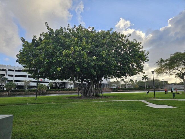 Foto del edificio - 7570 SW 82nd St