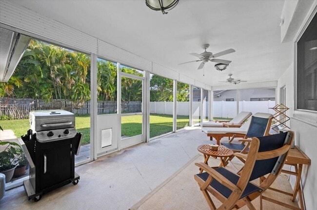 Building Photo - 1220 Gulfstream Way
