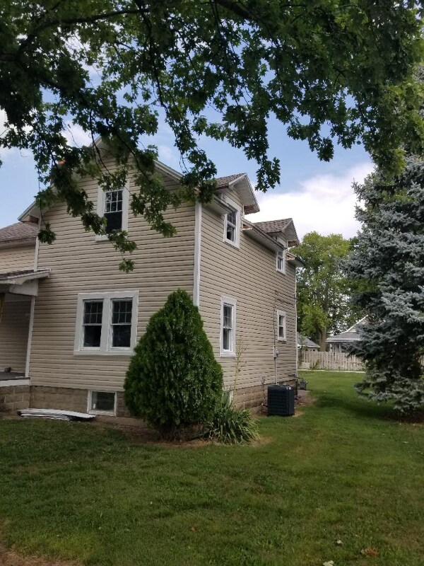 Primary Photo - 537 S Toledo St