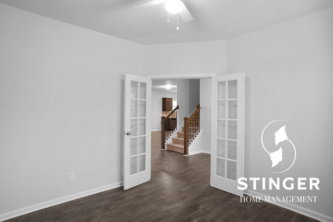 Foto del edificio - 108 Saluda Way