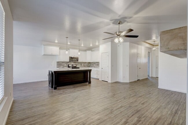 Building Photo - For Lease in Noble 1111 Magnolia Drive