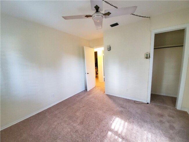 Foto del edificio - ANNUAL RENTAL 2/1 COTTAGE
