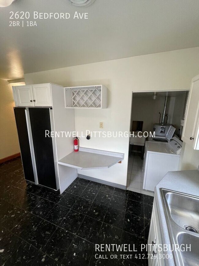 Building Photo - 2 Bedroom Apartment in Pittsburgh