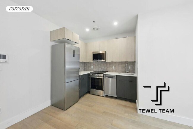 Foto del edificio - 81 W 118th St