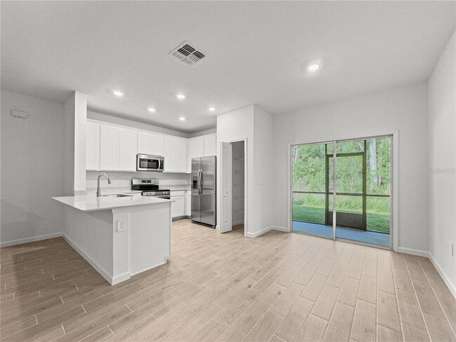 Building Photo - 3534 SE 37th Ct