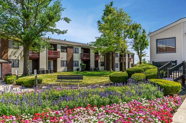 Green Space - Hidden Creek Apartments