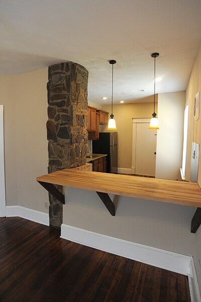 Foto del edificio - 623 Mountain Ave SW