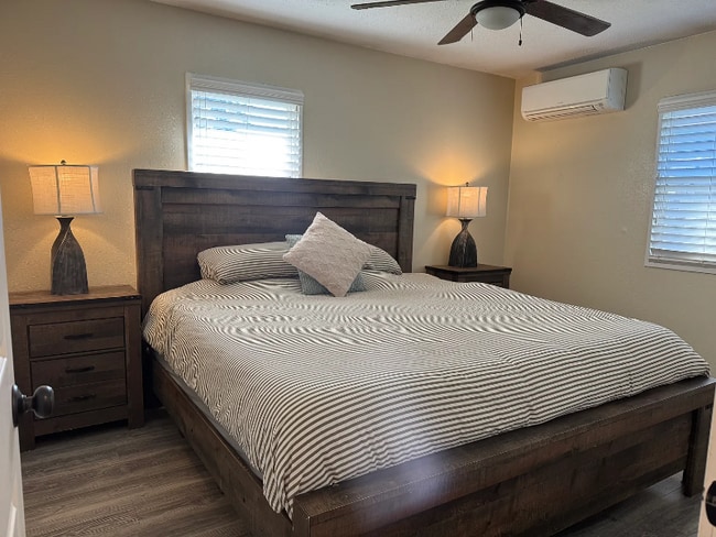 Photo - 1915 W 36th St House