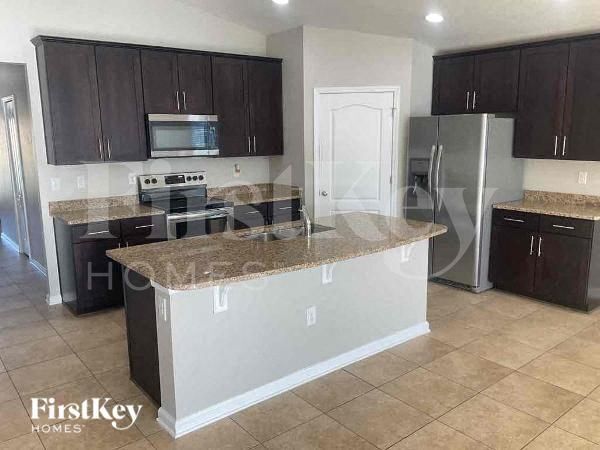 Foto del edificio - 12259 Crossfield Dr