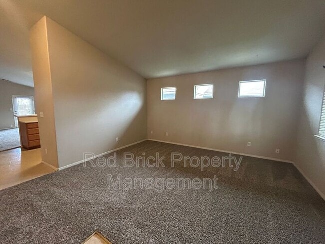 Building Photo - 2317 Florence Ave