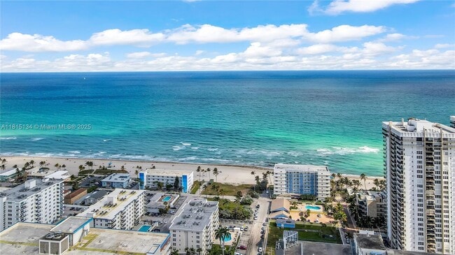 Building Photo - 1600 S Ocean Dr