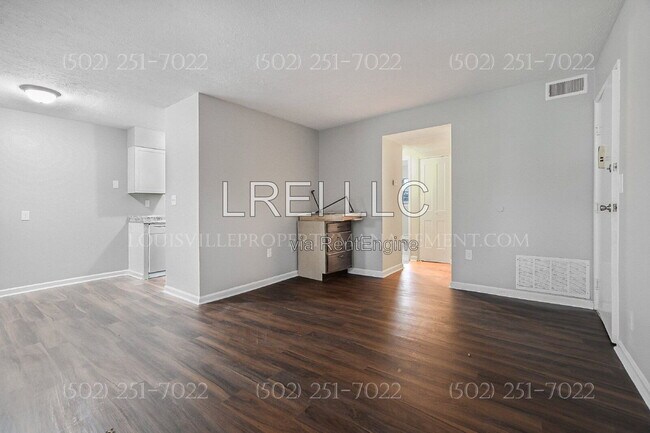 Foto del edificio - 3105 Fordhaven Rd